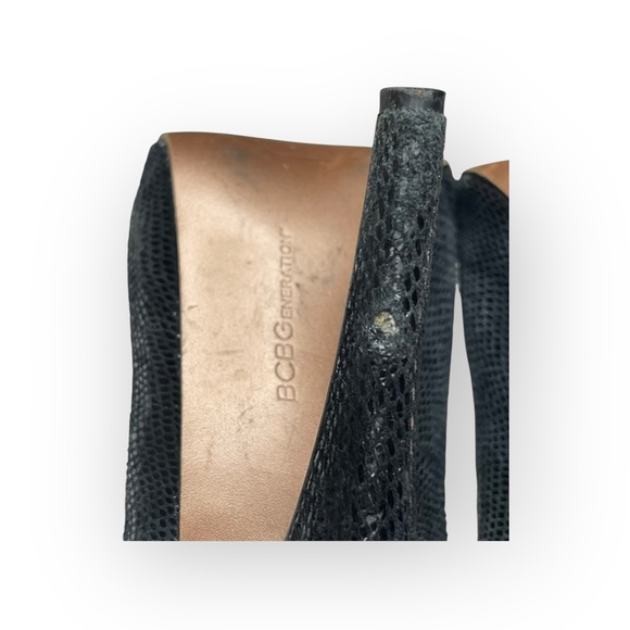 BCBGeneration ❁ Parade Snakeskin Embossed Platform Heels Pumps ❁ Shiny Black 8.5 - Picture 14 of 16